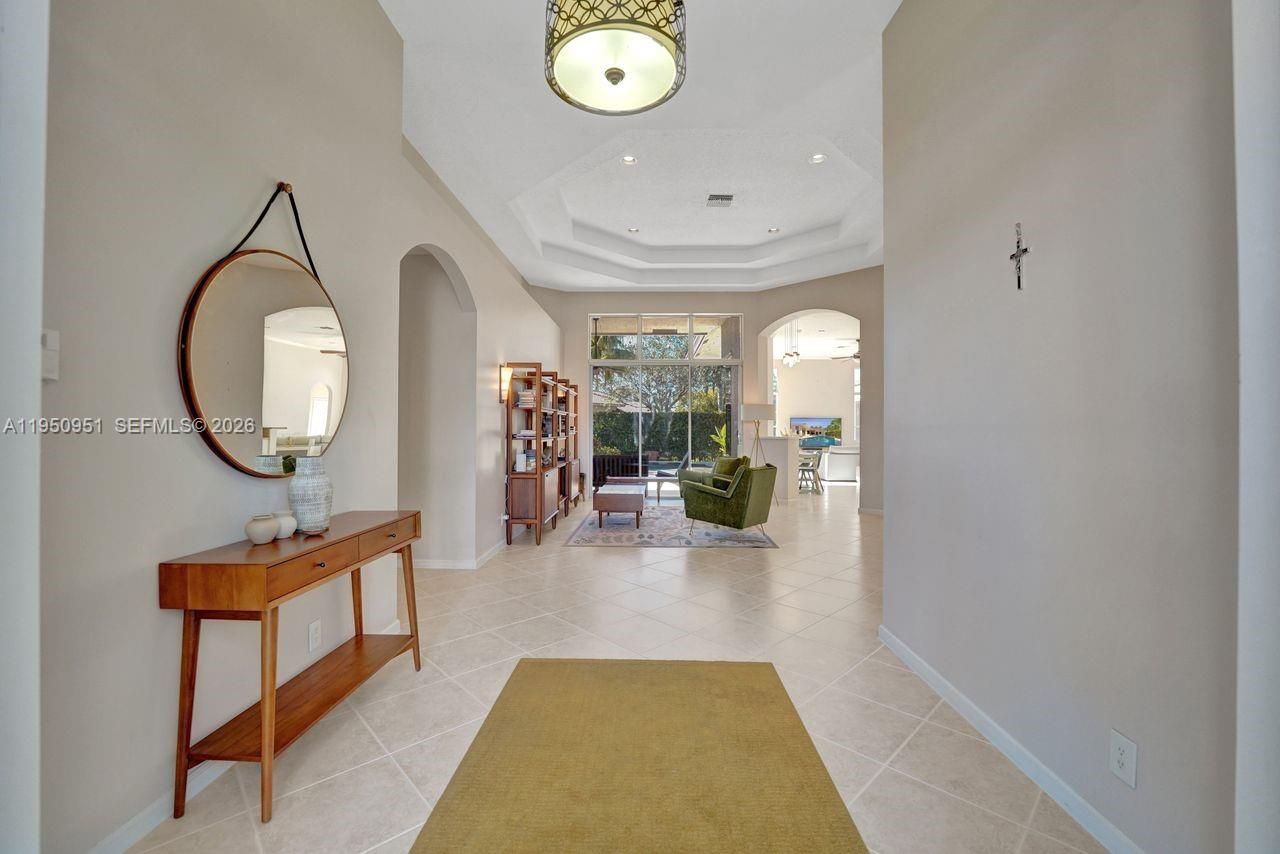 2533 Eagle Run Cir, Weston, FL 33327 Photo