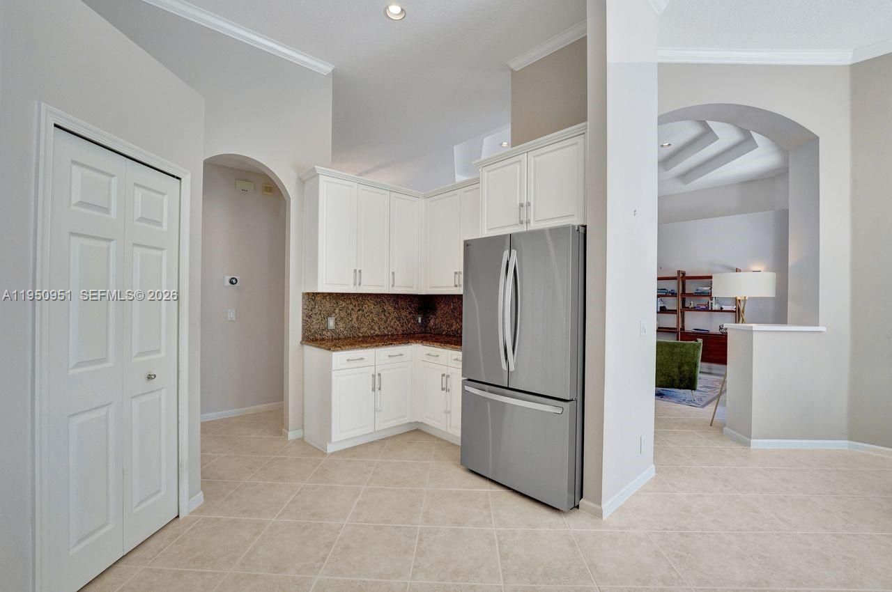 2533 Eagle Run Cir, Weston, FL 33327 Photo