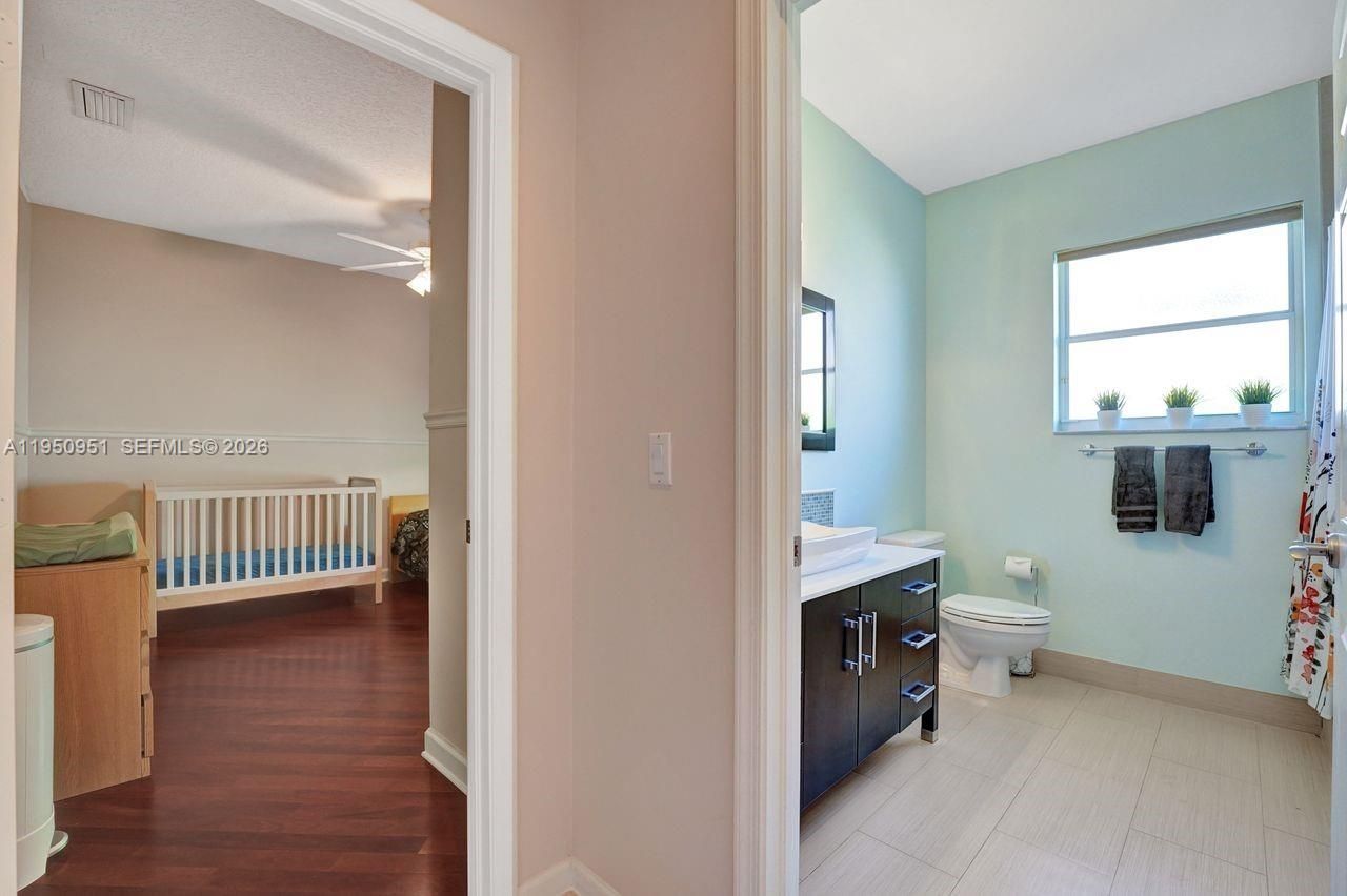 2533 Eagle Run Cir, Weston, FL 33327 Photo