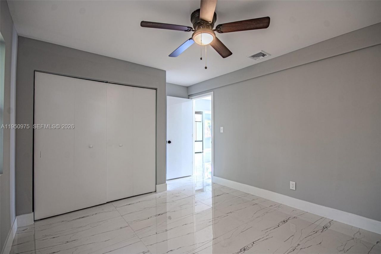 3313 NW 36th Ter, Lauderdale Lakes, FL 33309 Photo