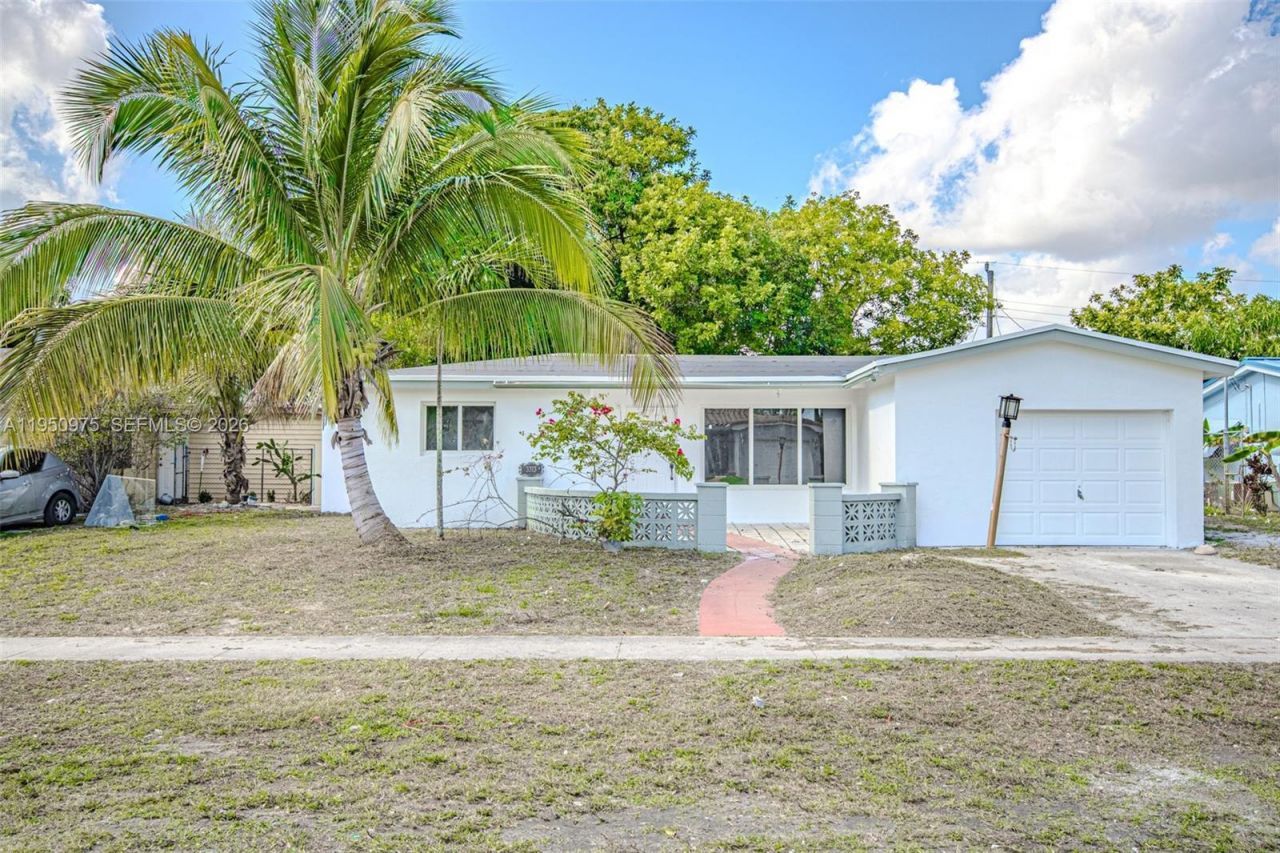 3313 NW 36th Ter, Lauderdale Lakes, FL 33309 Photo