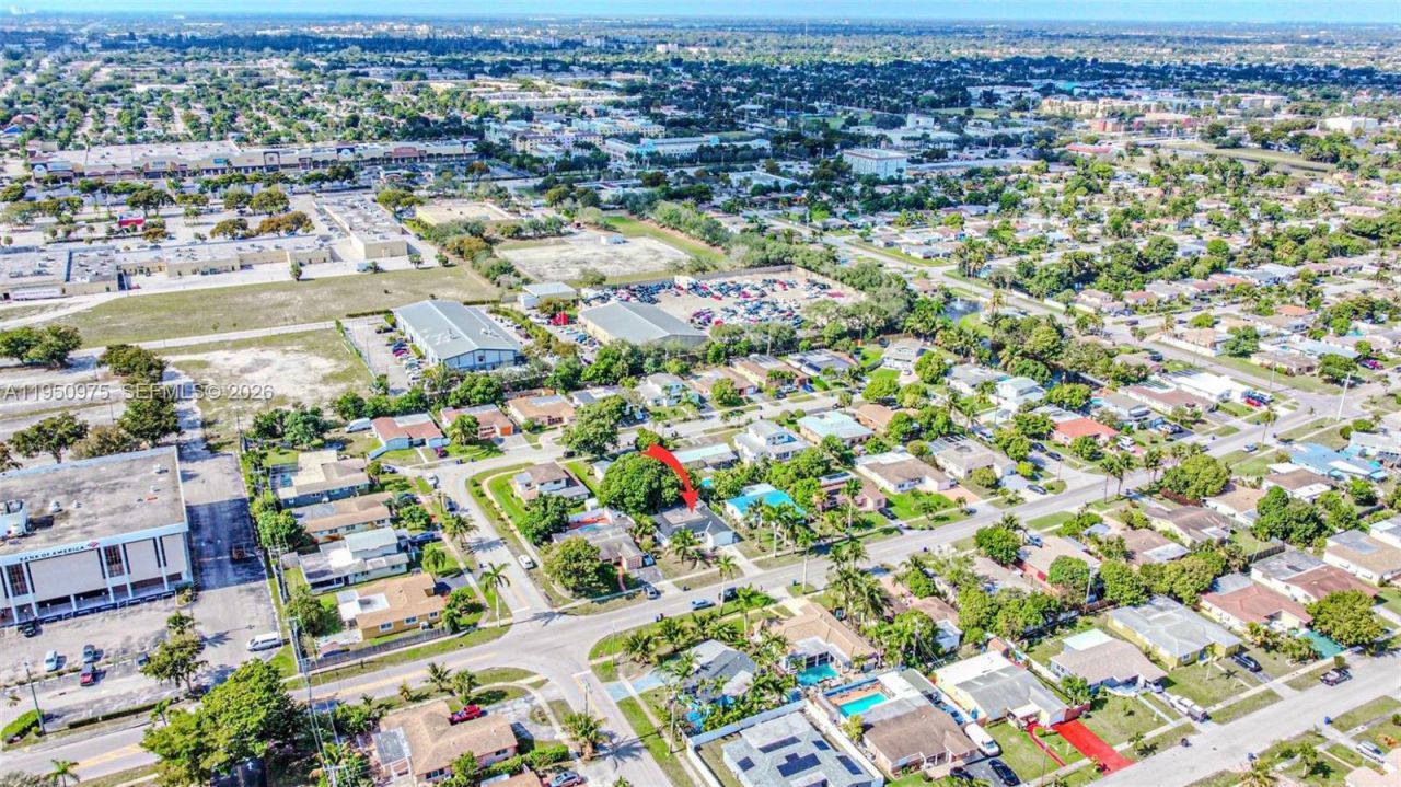 3313 NW 36th Ter, Lauderdale Lakes, FL 33309 Photo