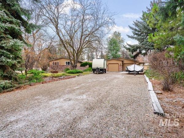 9518 Scorpio St, Boise, ID 83709