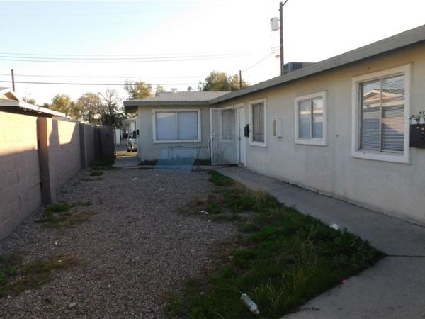 2612 E Mesquite Avenue, Las Vegas, NV 89101