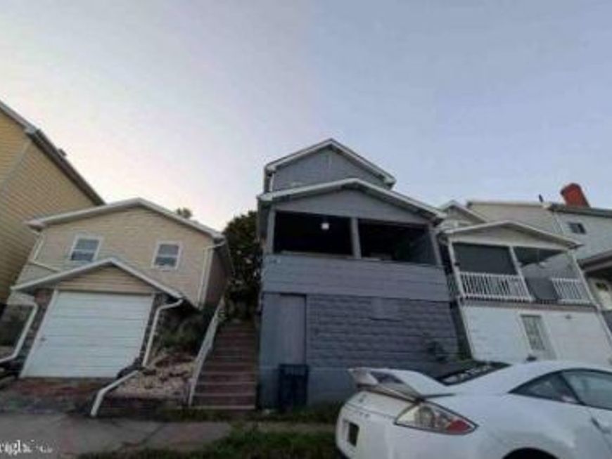 206 E Walnut Avenue, Altoona, PA 16601 Main Photo