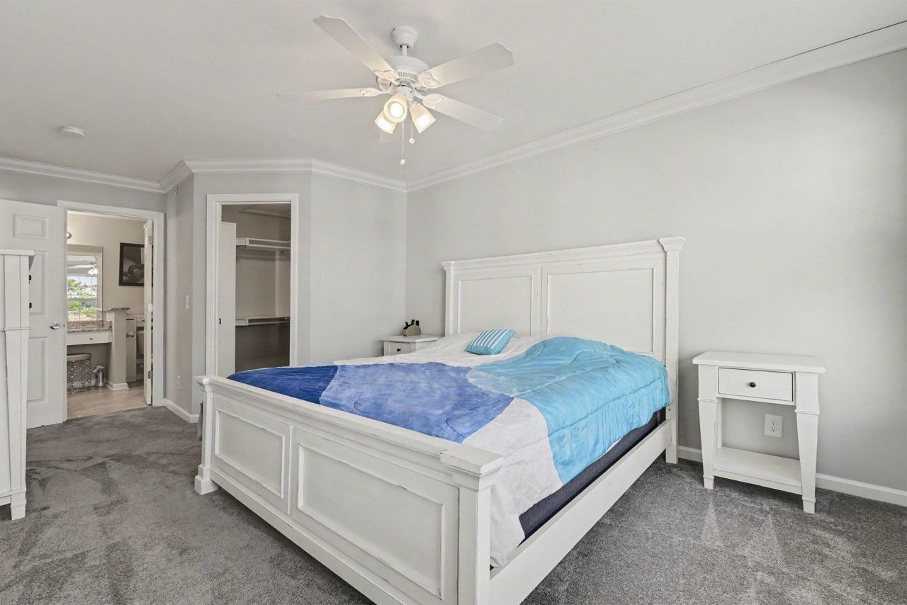 4970 Windsor Green Way Photo 17