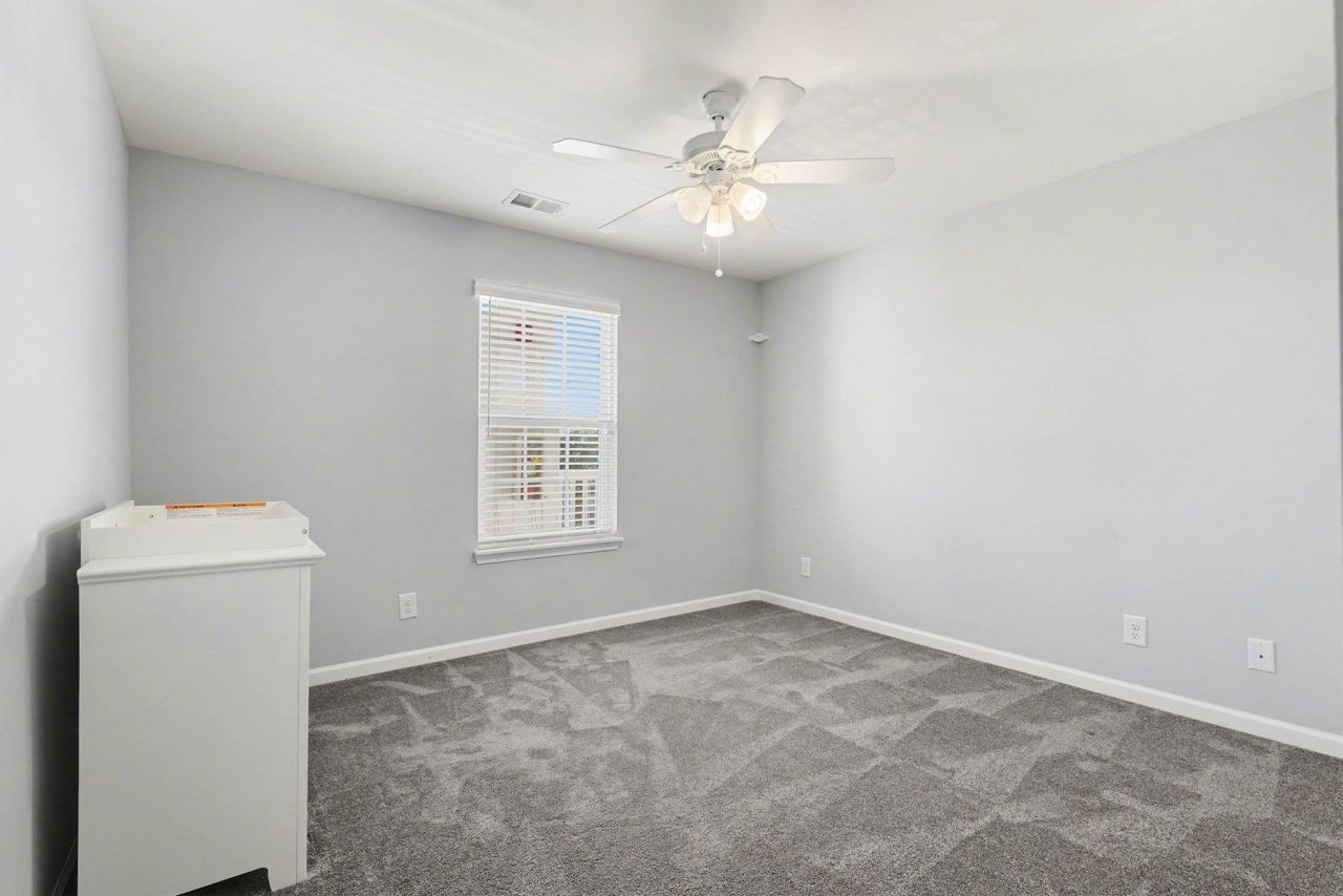 4970 Windsor Green Way Photo 25