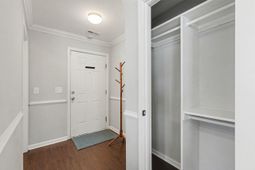 4970 Windsor Green Way photo 4