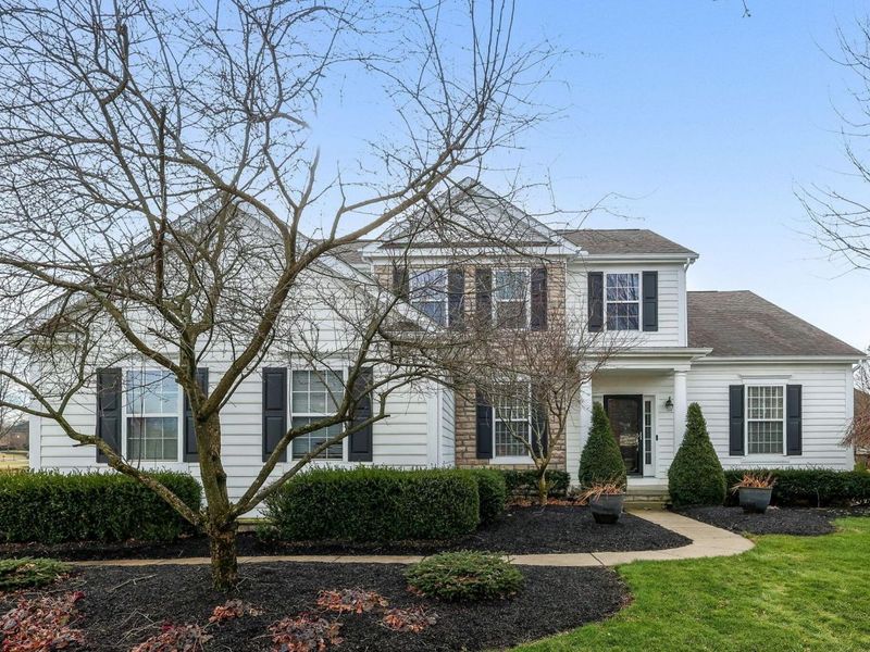 7231 Sumption Drive, New Albany, OH 43054 Photo 2