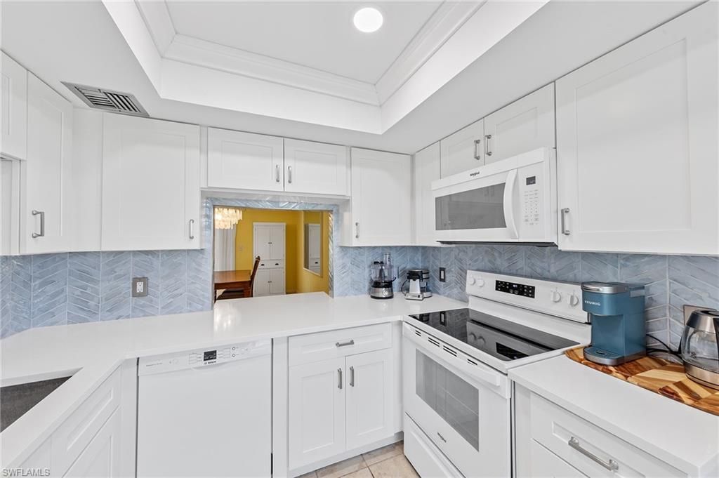 378 Palm Dr, Unit 4, Naples, FL 34112 Photo