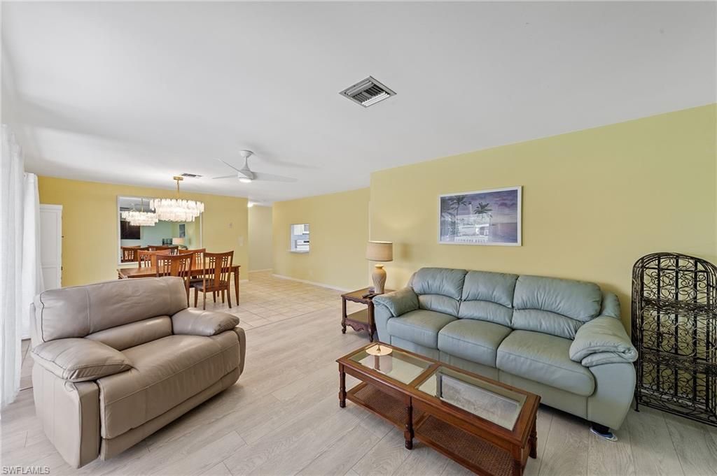 378 Palm Dr, Unit 4, Naples, FL 34112 Photo