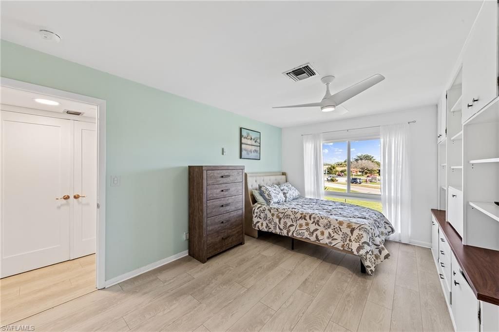 378 Palm Dr, Unit 4, Naples, FL 34112 Photo