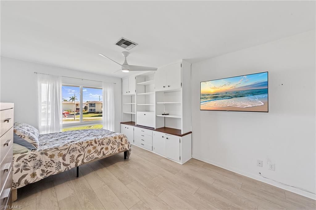 378 Palm Dr, Unit 4, Naples, FL 34112 Photo