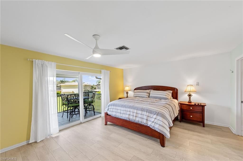 378 Palm Dr, Unit 4, Naples, FL 34112 Photo