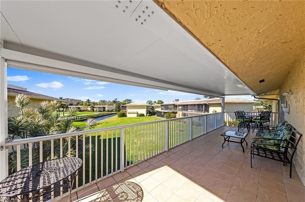 378 Palm Dr, Unit 4, Naples, FL 34112 Photo
