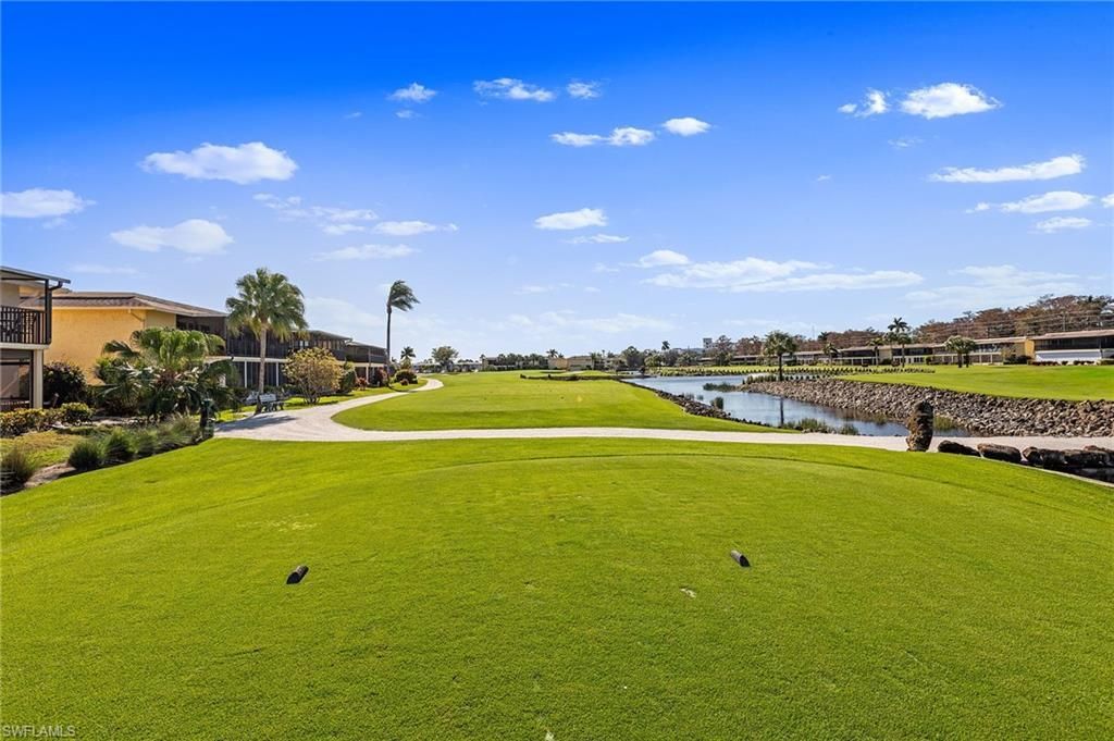 378 Palm Dr, Unit 4, Naples, FL 34112 Photo