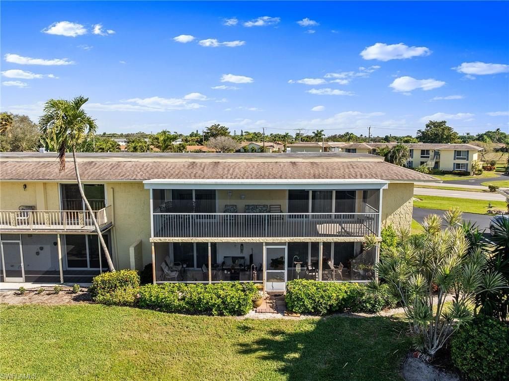 378 Palm Dr, Unit 4, Naples, FL 34112 Photo