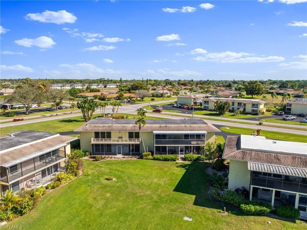 378 Palm Dr, Unit 4, Naples, FL 34112 Photo