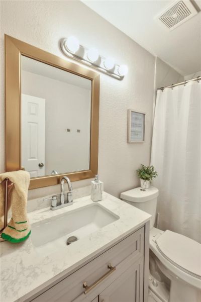 621 Lakeshore Terrace, Davie, FL 33325 Photo