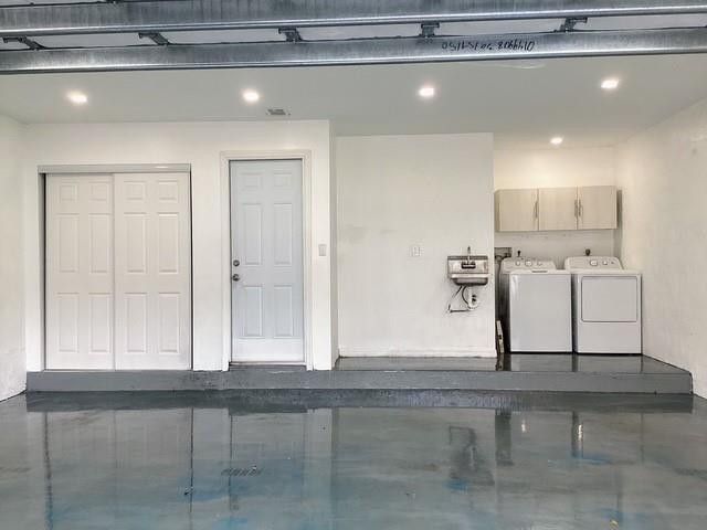 621 Lakeshore Terrace, Davie, FL 33325 Photo