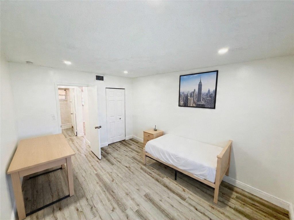 2710 Riverside Drive, Unit 201, Coral Springs, FL 33065 Photo