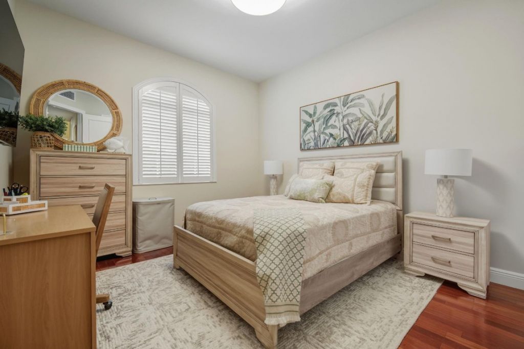 1121 Madruga Avenue, Unit 201, Coral Gables, FL 33146 Photo