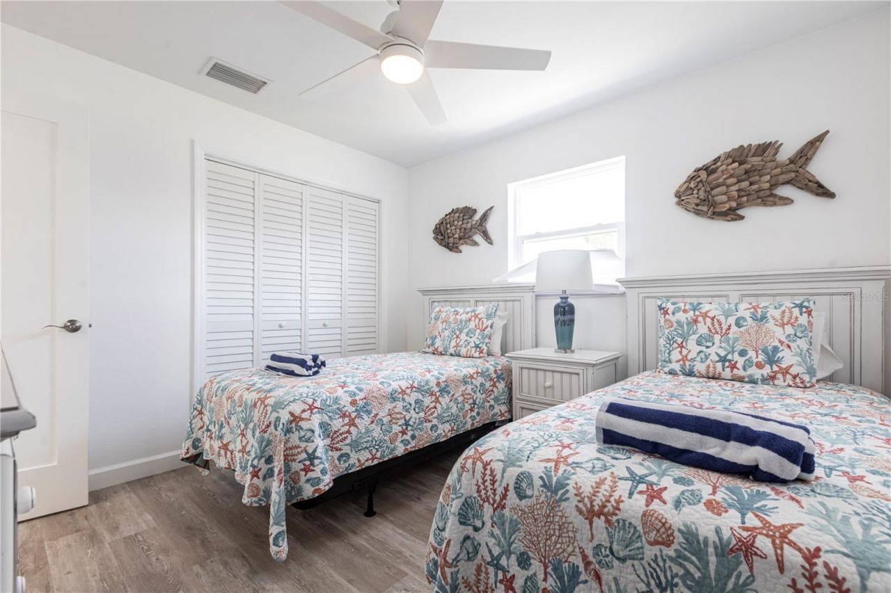 6020 Midnight Pass Road, Unit 7, Sarasota, FL 34242 Photo