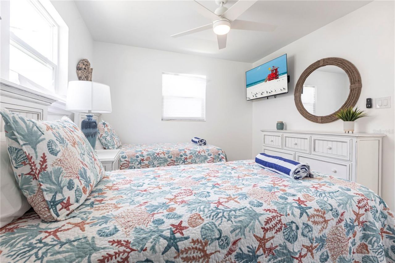 6020 Midnight Pass Road, Unit 7, Sarasota, FL 34242 Photo