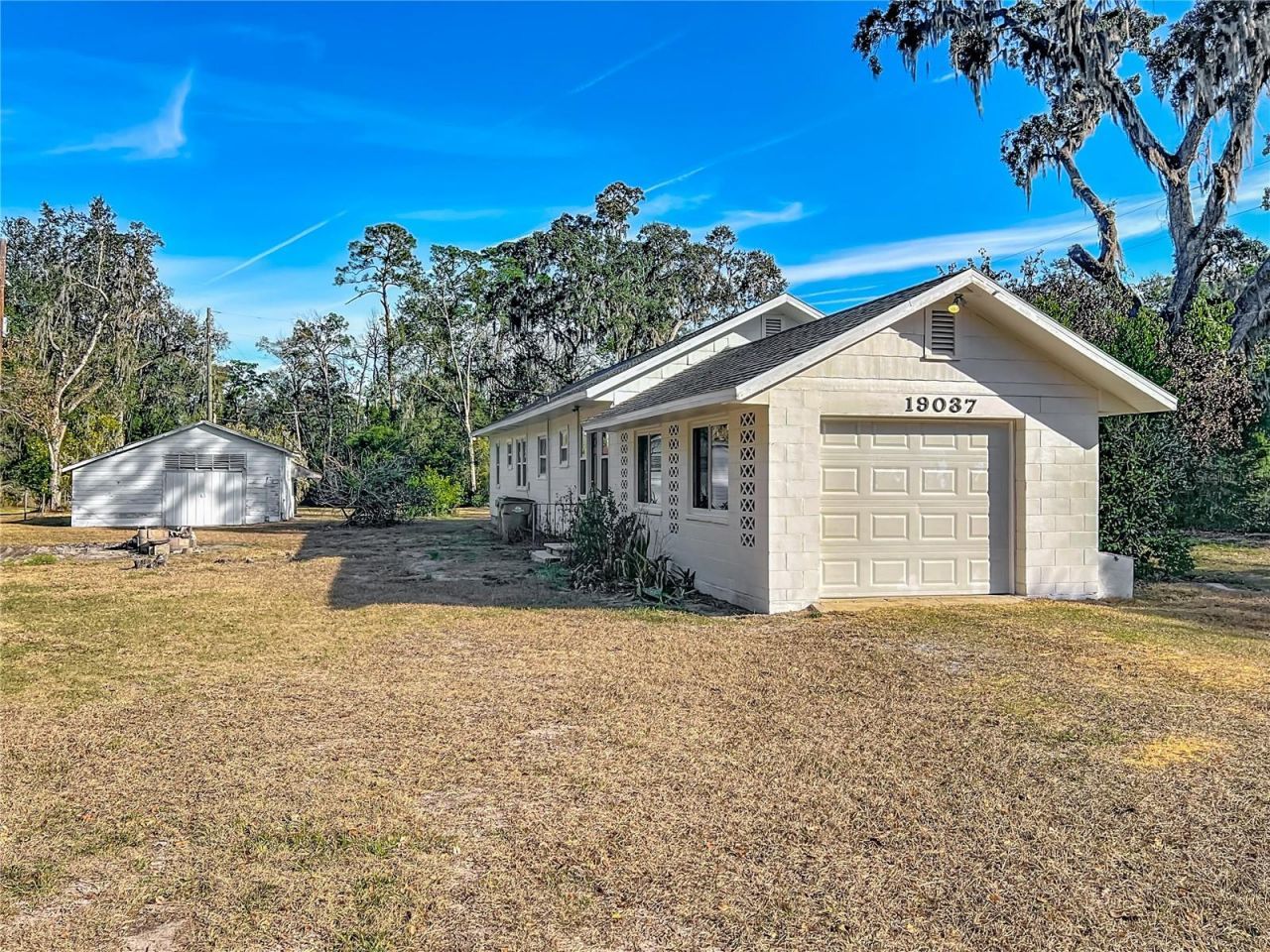 19037 Ravenswood Road, Altoona, FL 32702 Photo
