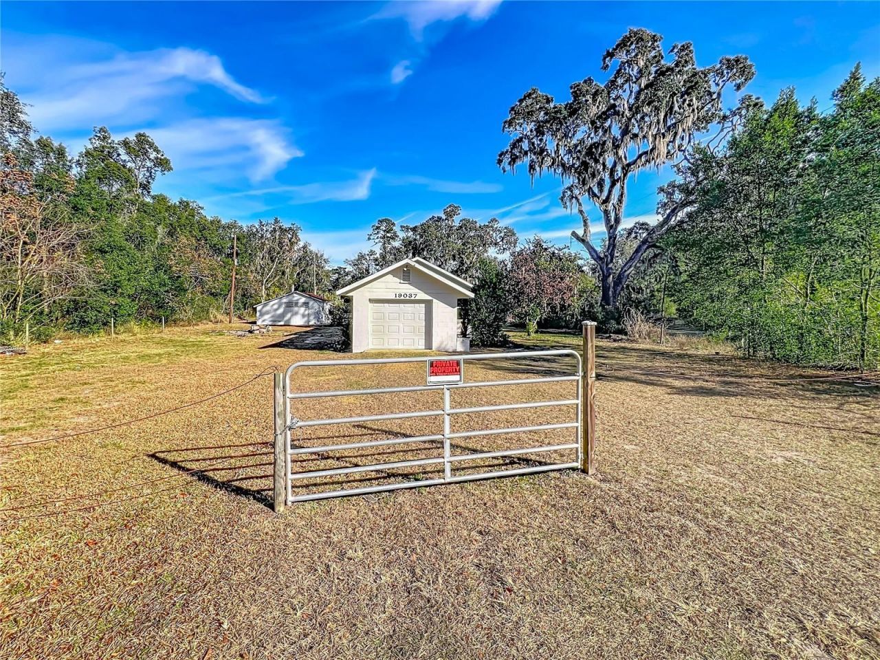 19037 Ravenswood Road, Altoona, FL 32702 Photo