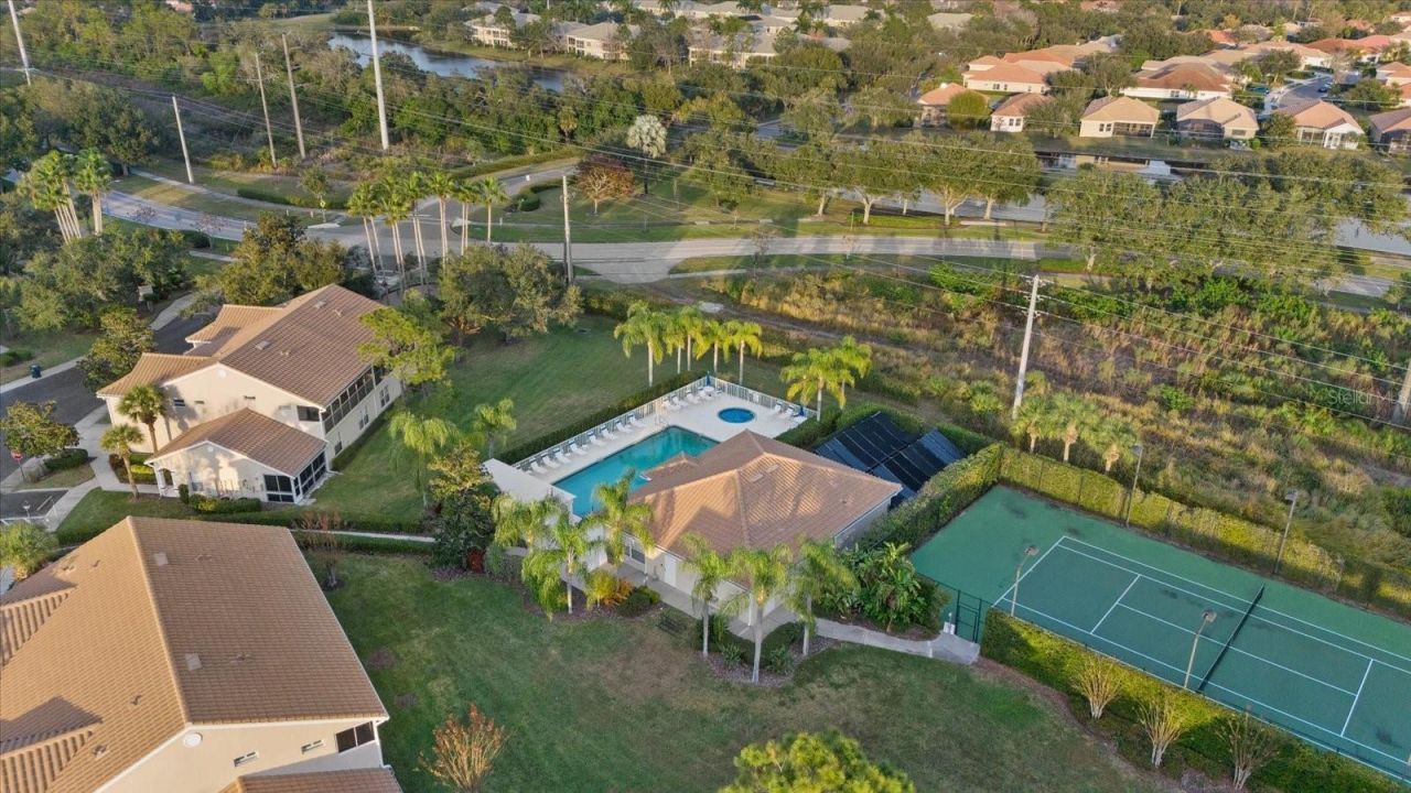 7040 Strand Circle, Unit 201, Bradenton, FL 34203 Photo