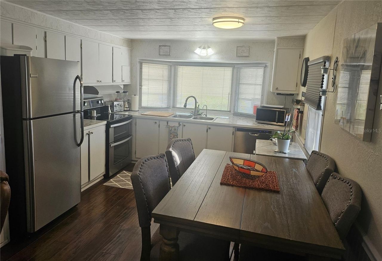 3317 Overcup Oak Terrace, Sarasota, FL 34237 Photo