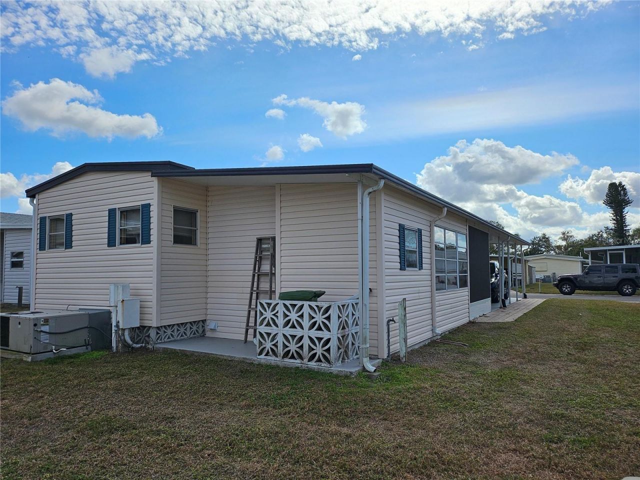 3317 Overcup Oak Terrace, Sarasota, FL 34237 Photo