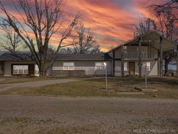 16812 N 97th East Avenue, Collinsville, OK 74021