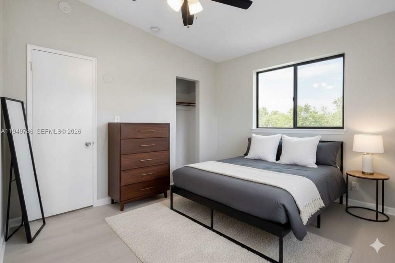 2201 NW 166th St, Miami Gardens, FL 33054 Photo