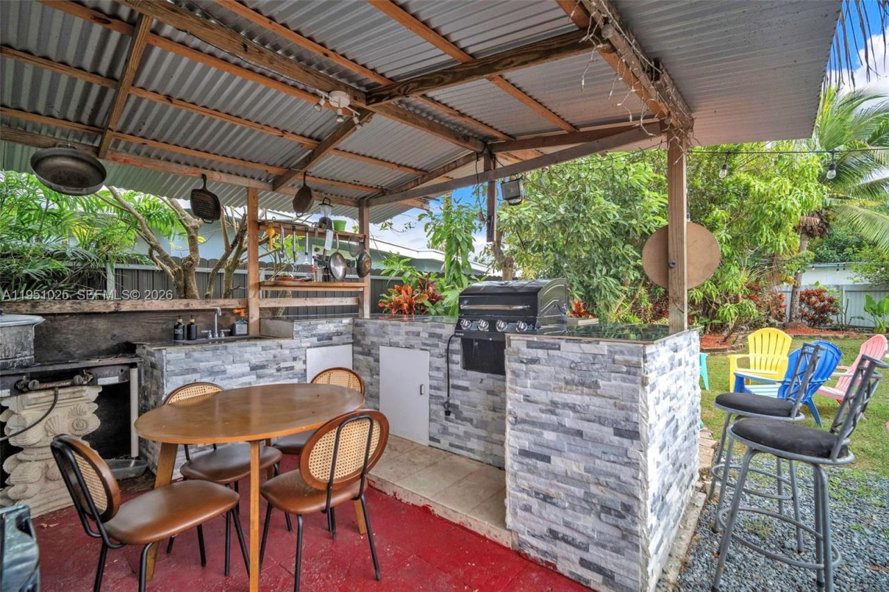 1765 SW 3rd Ct, Homestead, FL 33030 Photo