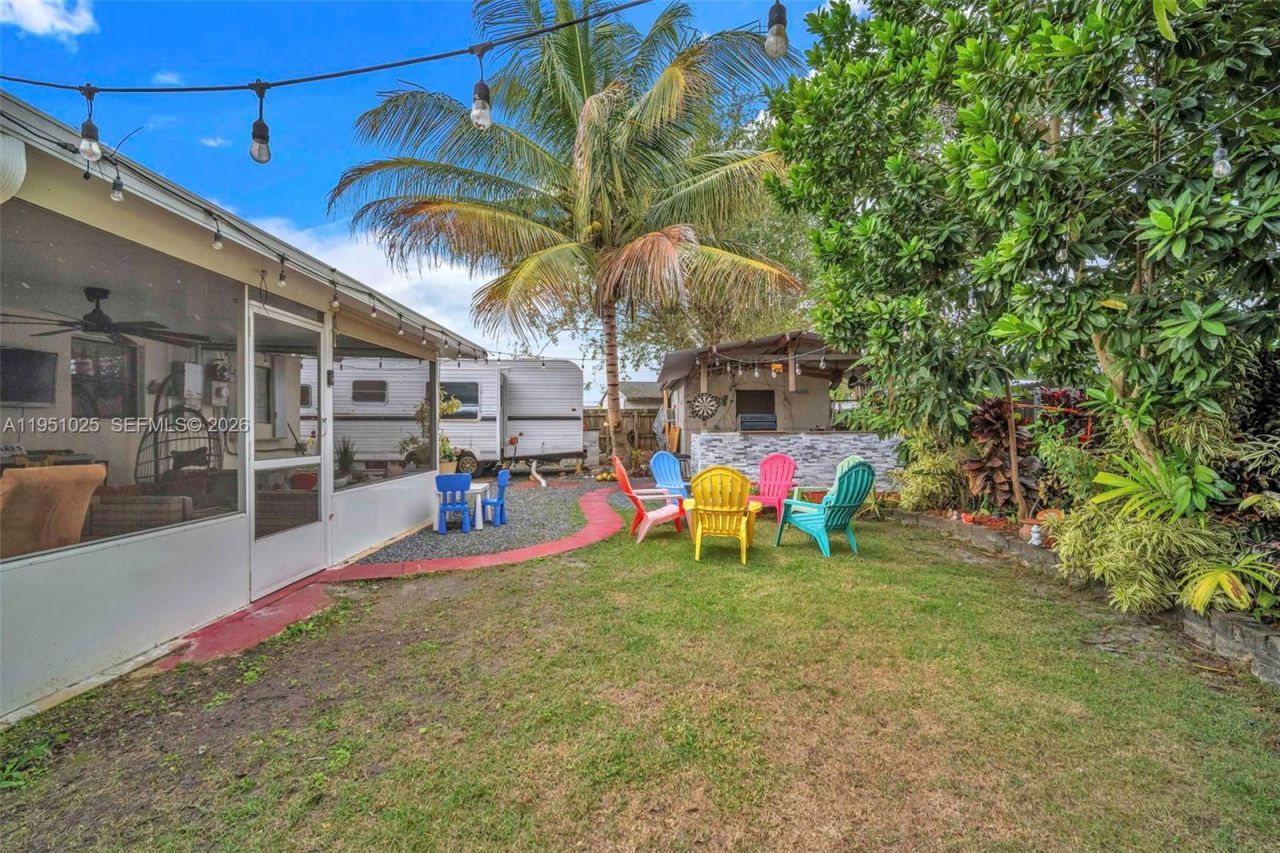 1765 SW 3rd Ct, Homestead, FL 33030 Photo