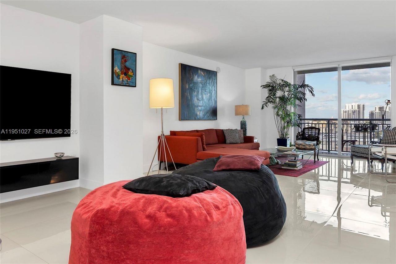 9055 SW 73rd Ct, Unit 1205, Miami, FL 33156 Photo