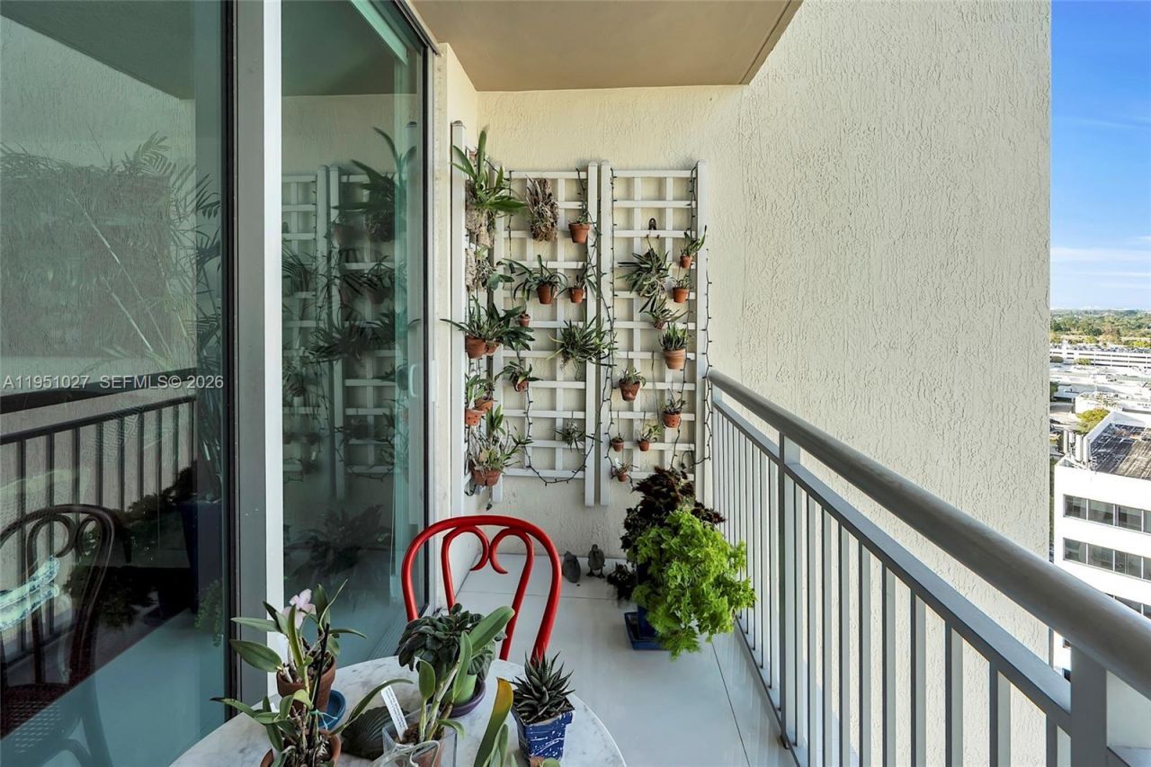 9055 SW 73rd Ct, Unit 1205, Miami, FL 33156 Photo