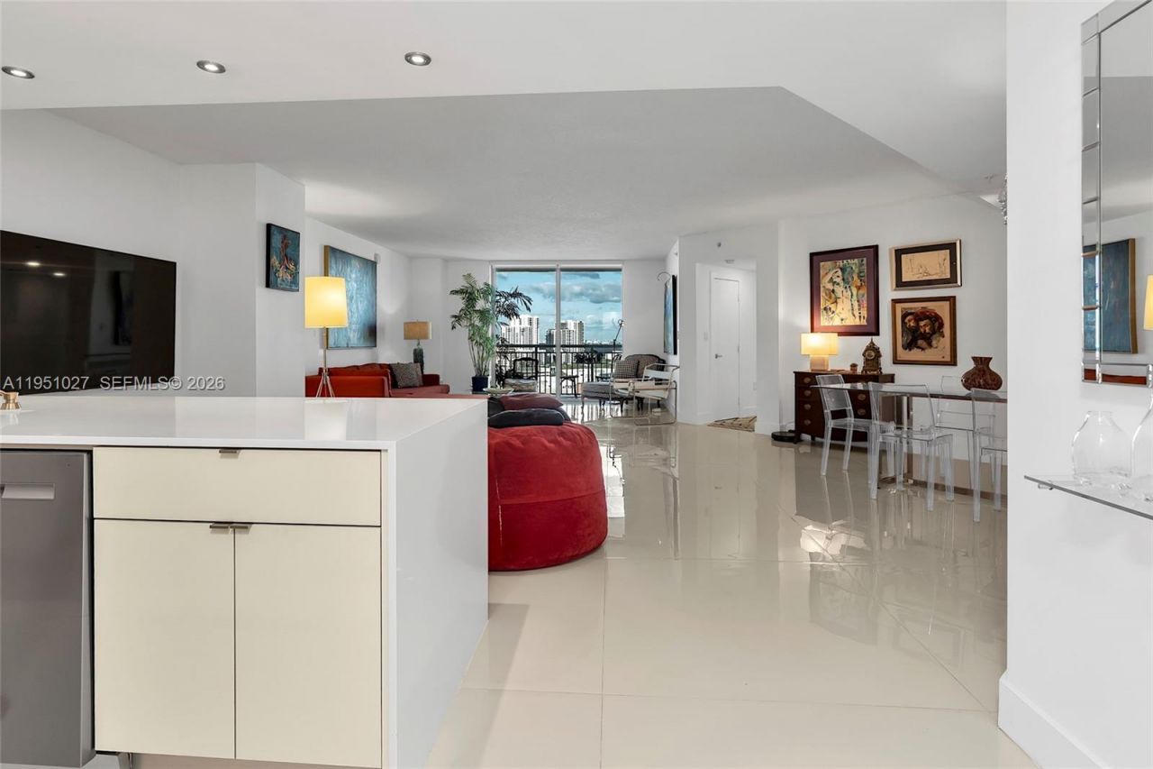 9055 SW 73rd Ct, Unit 1205, Miami, FL 33156 Photo