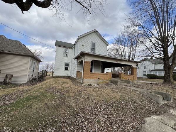 854 E 900 N, Mays, IN 46155