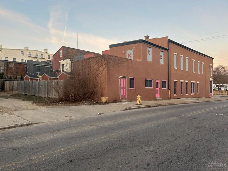 1801 Baymiller Street, Cincinnati, OH 45214 Photo 2