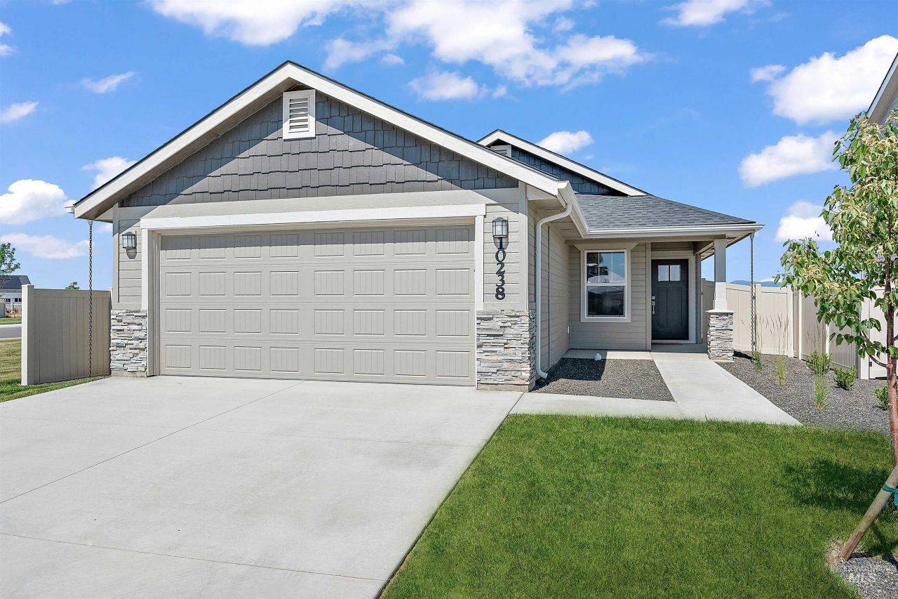 10080 Longtail Drive, Nampa, ID 83687 Main Photo