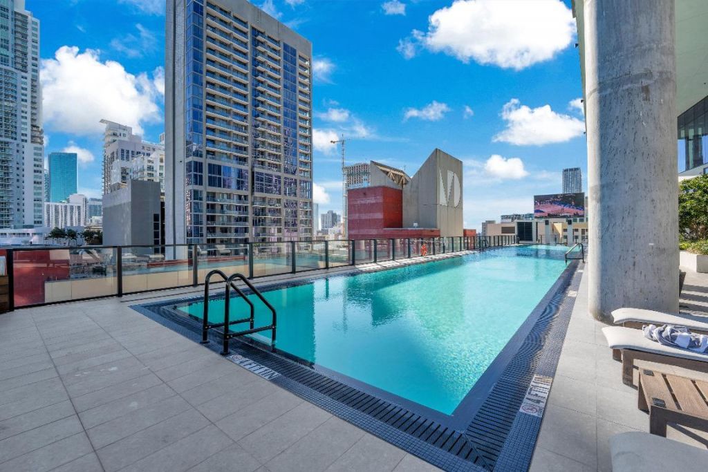 398 NE 5th Street, Unit 2403, Miami, FL 33132 Photo