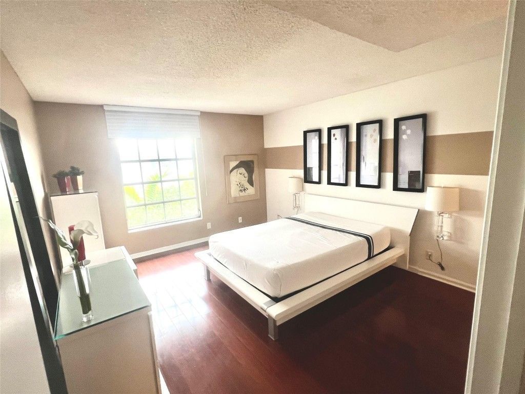 2211 NE 67th Street, Unit 1128, Fort Lauderdale, FL 33308 Photo