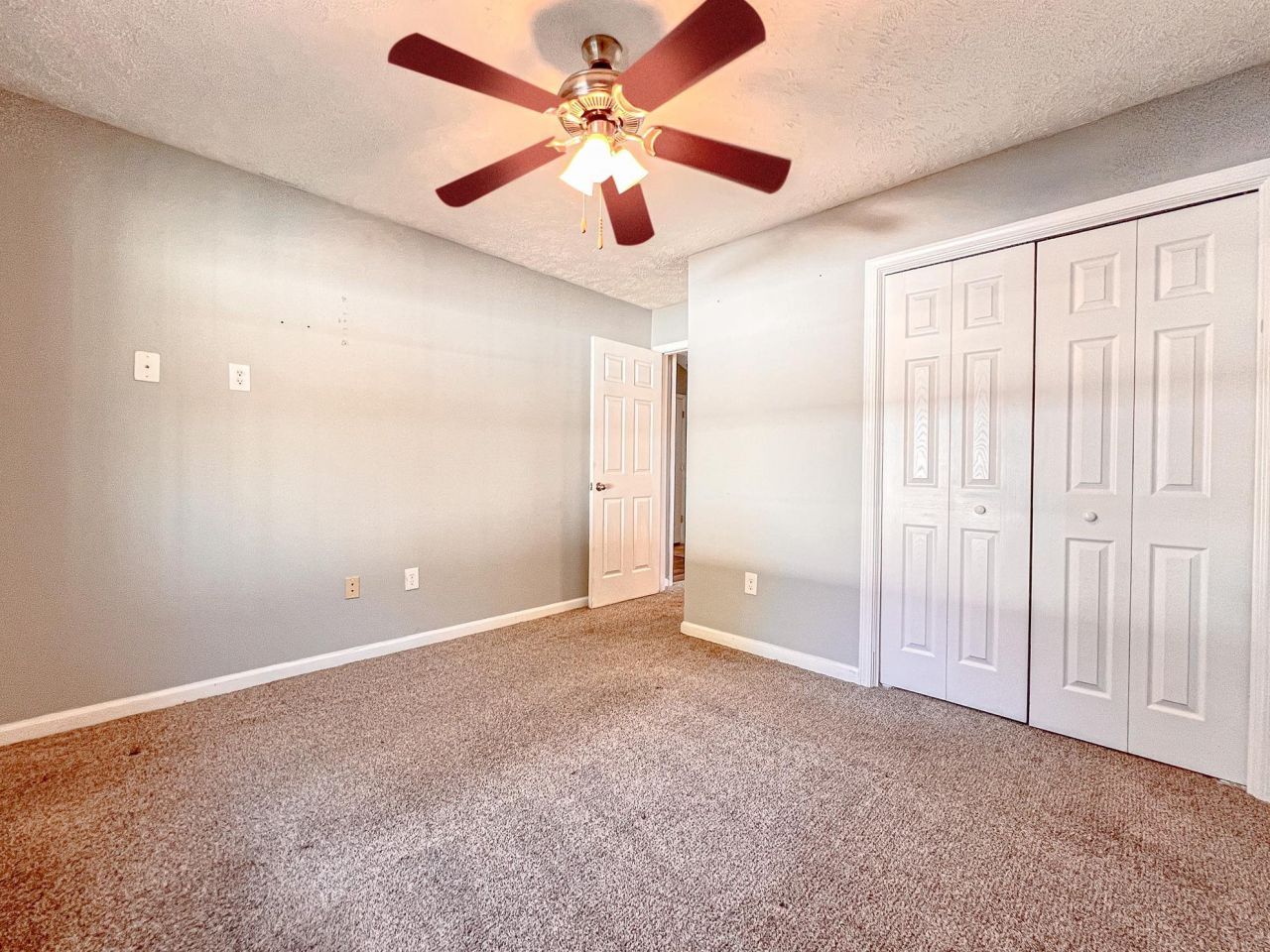 172 River Reach Dr. Photo 13