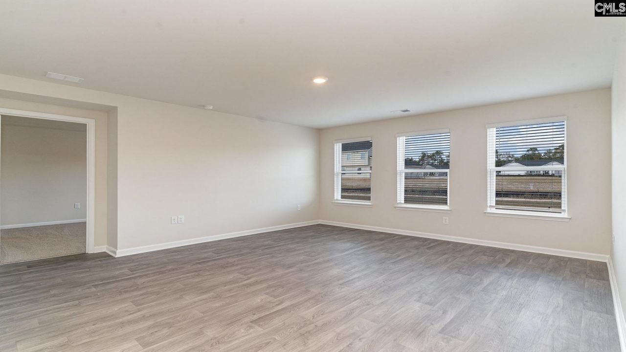 1018 Rampart Court Photo 10