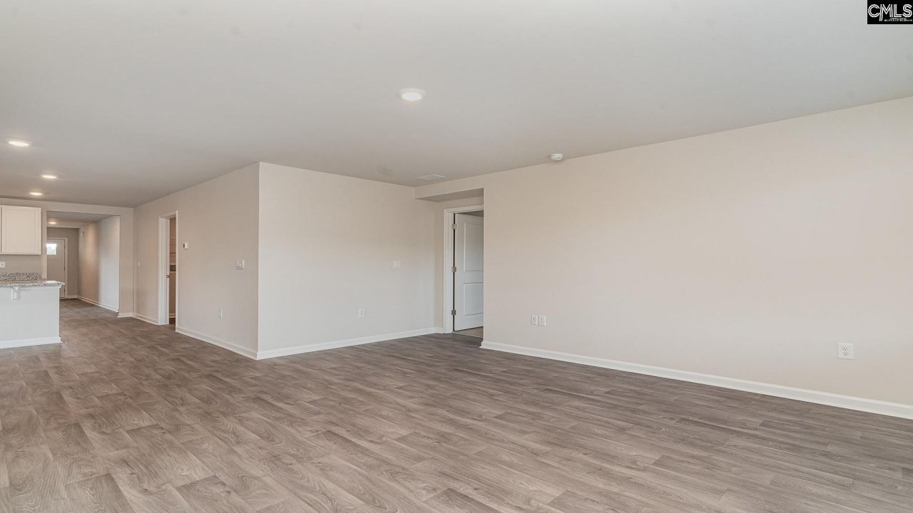 1018 Rampart Court Photo 12