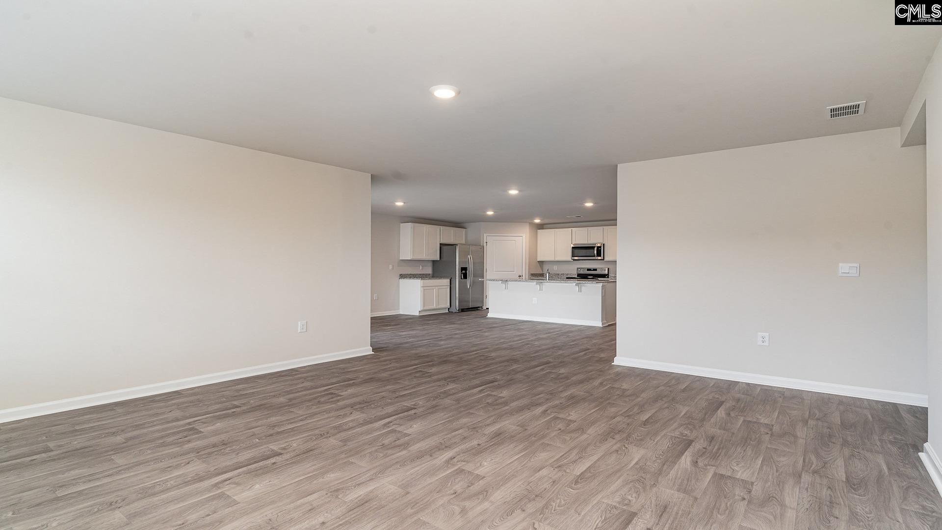 1018 Rampart Court Photo 12