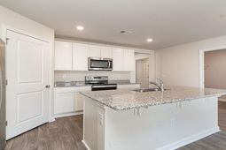 1018 Rampart Court photo 4